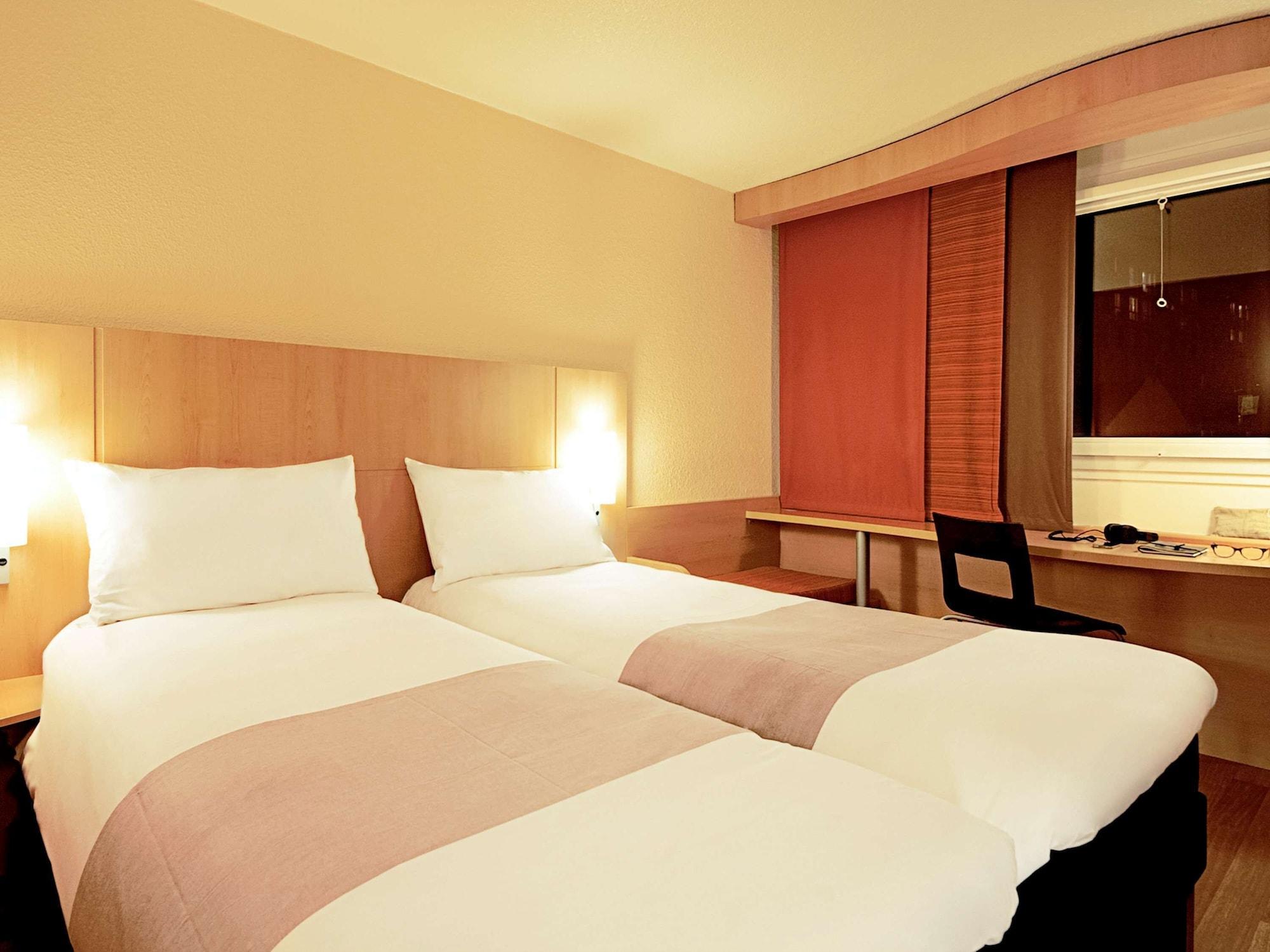 Ibis Paris Porte D'Italie Gentilly Bagian luar foto