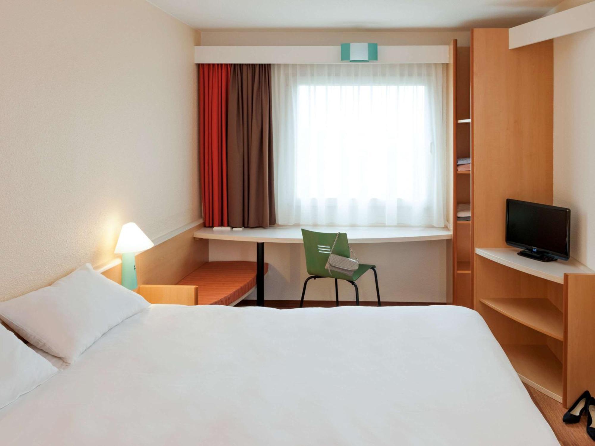 Ibis Paris Porte D'Italie Gentilly Bagian luar foto