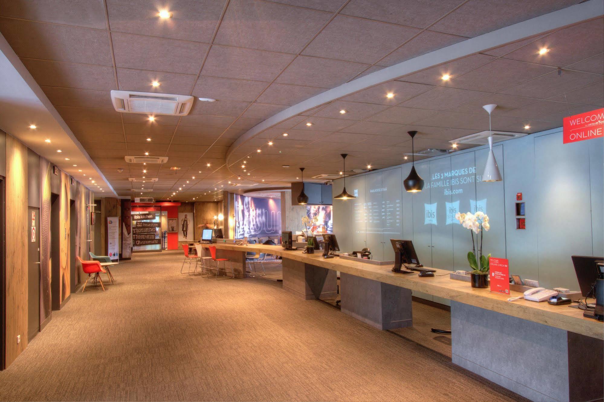 Ibis Paris Porte D'Italie Gentilly Bagian luar foto